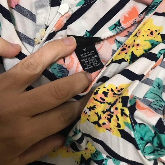 Floral Striped Dress - Picture 7 of 7